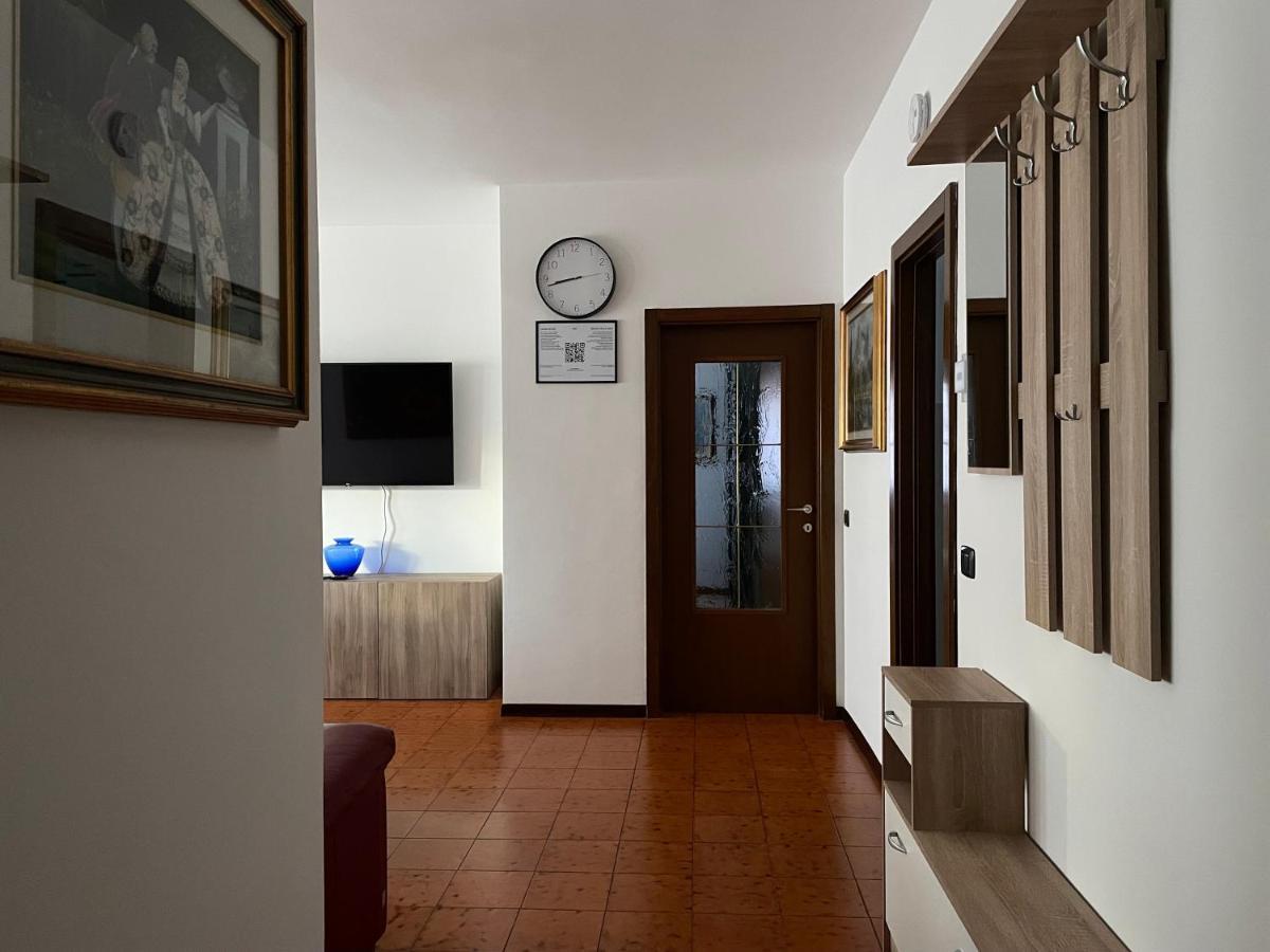 Appartamento Spazioso Con 3 Da Letto
